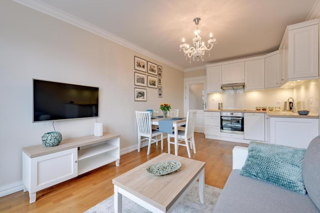 Long Gardens Oldtown Appartment Гданьск Экстерьер фото